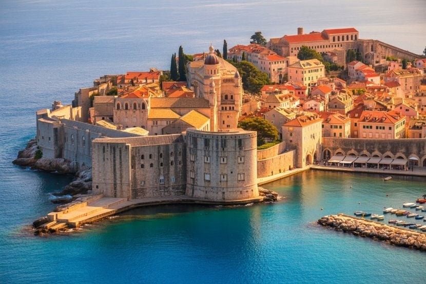 Explore europes magical screen locations in 2026 us fans head to game of thrones outlander and more iconic spots