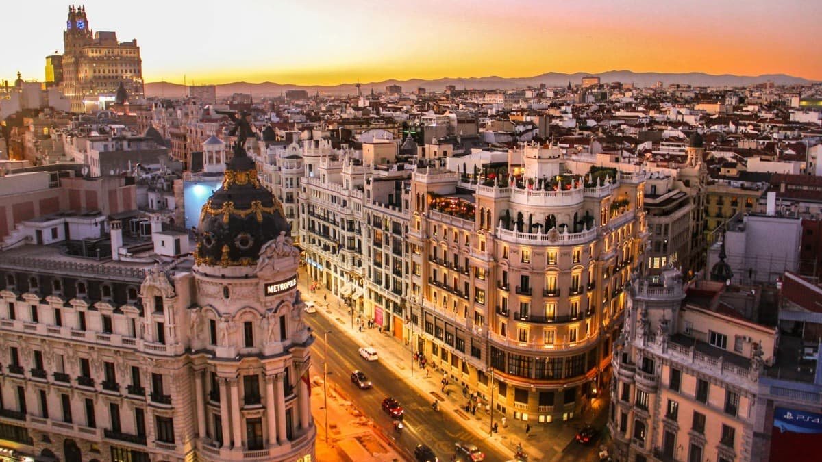 Spain Probes Europe's Worst Blackout Over Power Rule Breaches