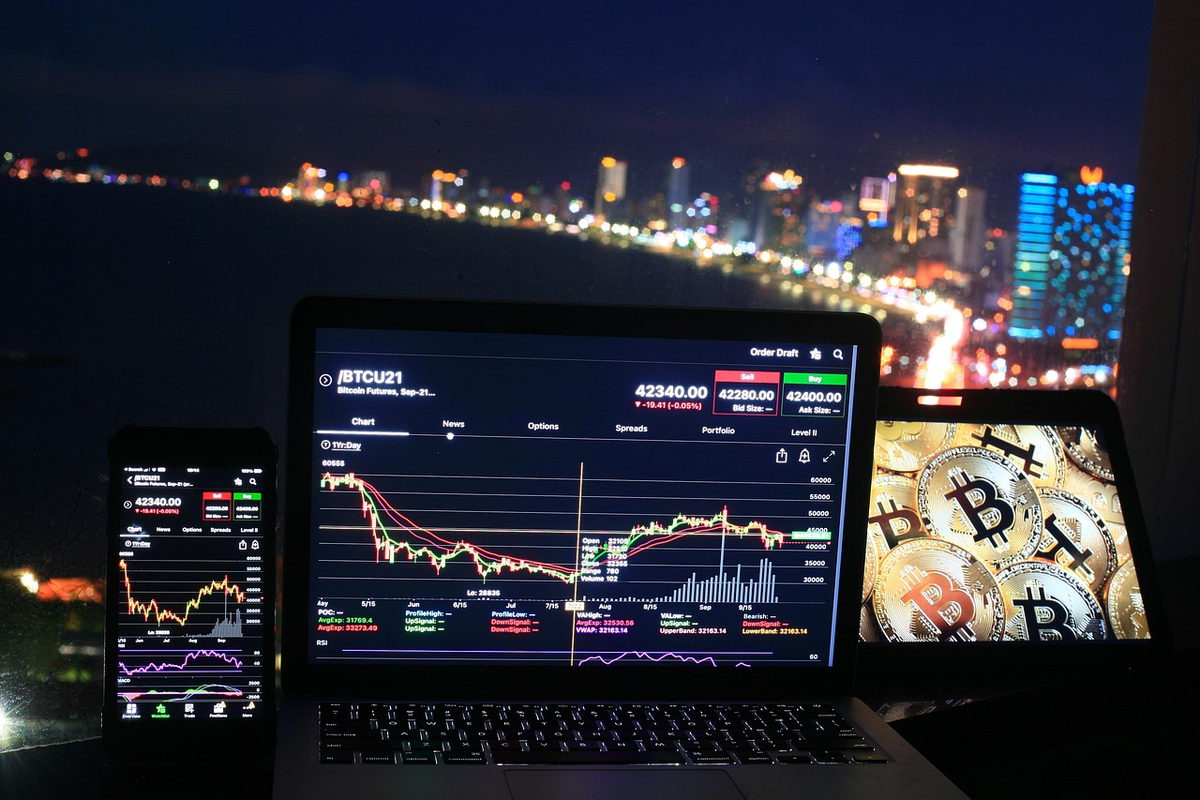 What investors should know about its steady tech position now