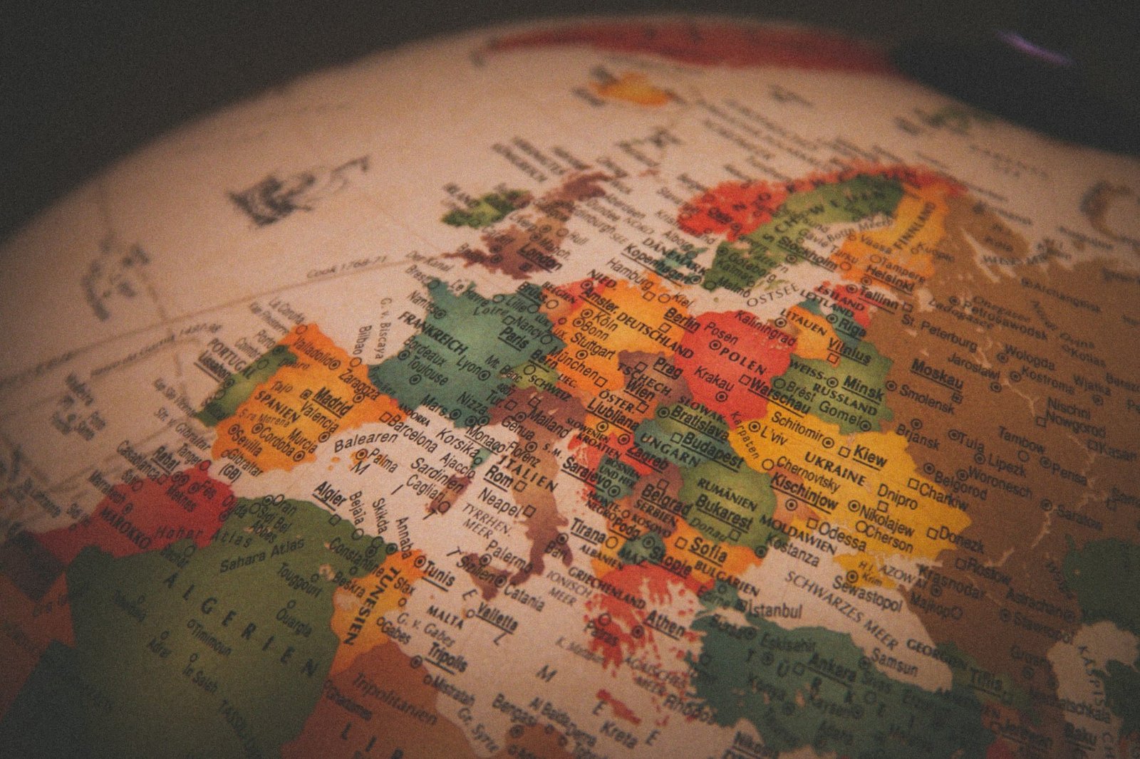 [Epidemiological reports] ECDC: Bacterial STIs reach record highs in Europe, as congenital syphilis cases nearly double