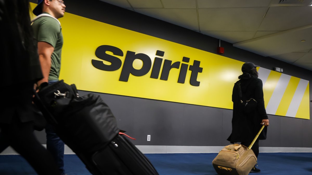 Over 4,000 Spirit Airlines employees laid off in Florida after company shuts down – NBC 6 South Florida