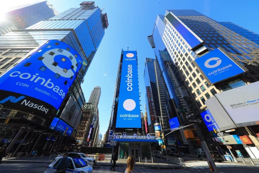 Coinbase Cuts 14% of Workforce in AI Push