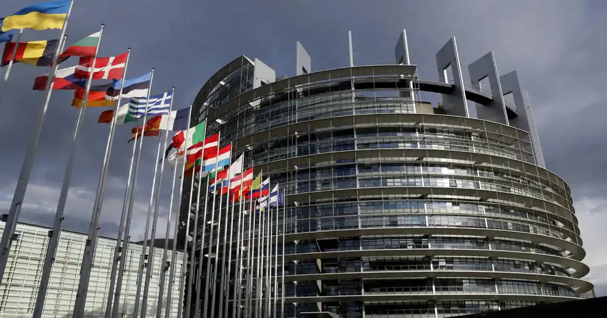 EU countries, lawmakers clinch provisional deal on watered-down AI rules