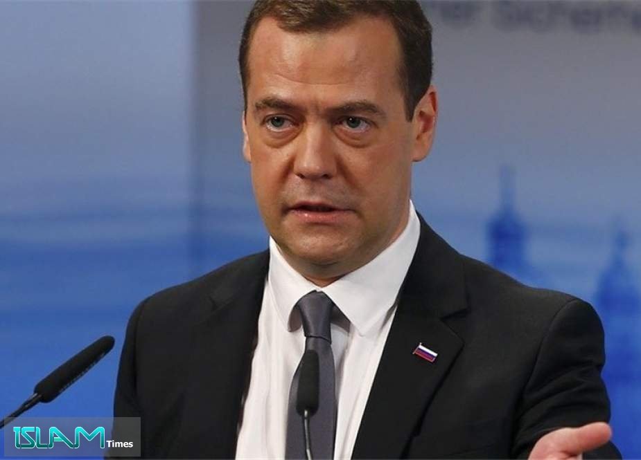 Russia to Respond to Security Threats by Instilling Primal Terror into Europe: Medvedev
