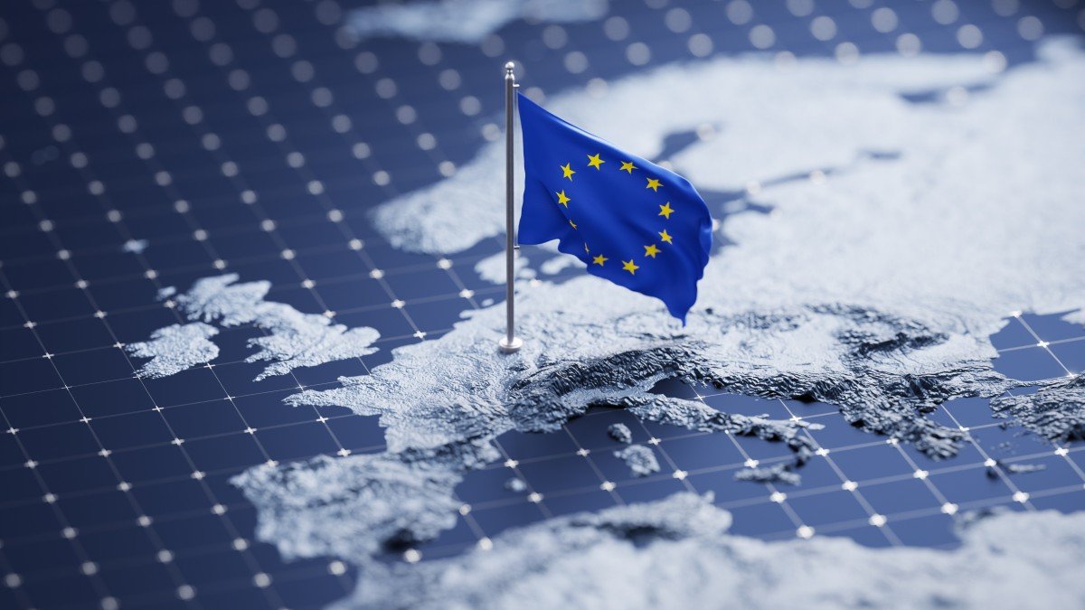 EU Commission drafts guidelines on classifying high-risk systems under the AI Act