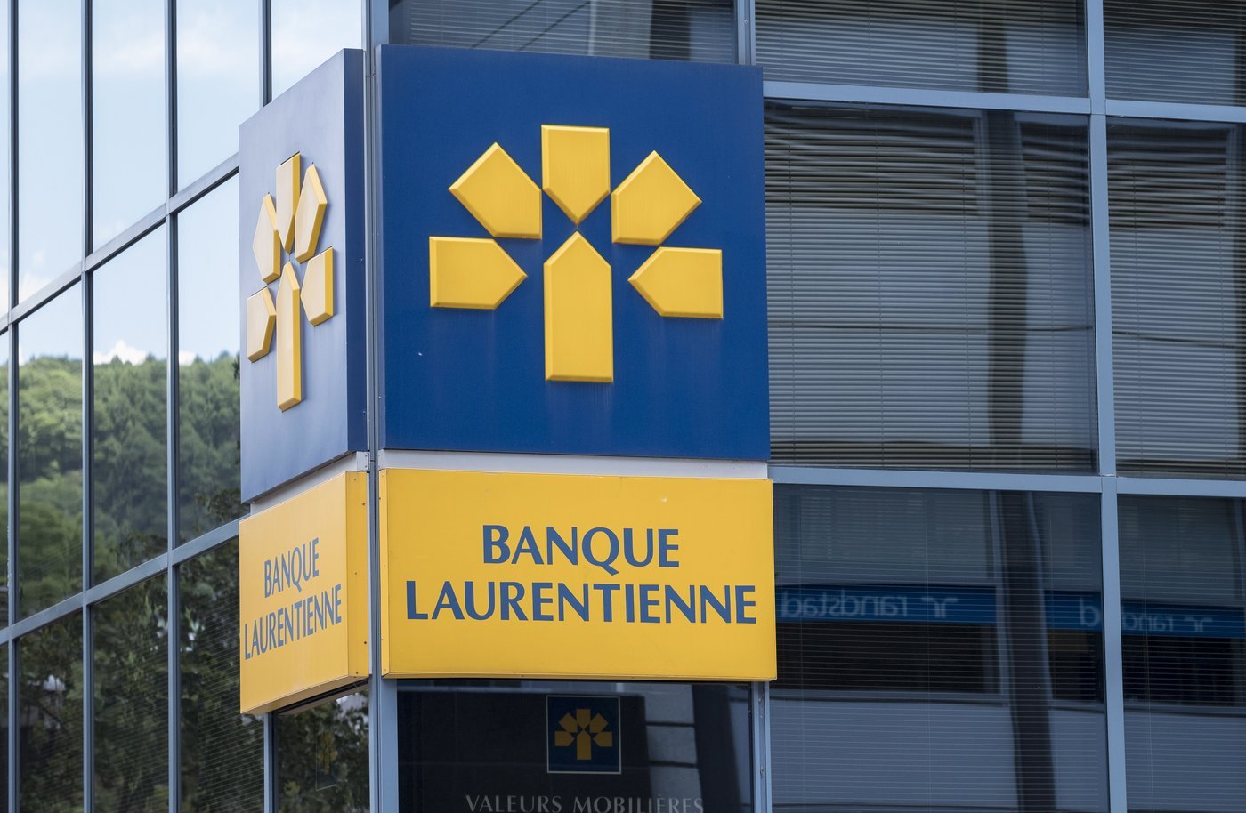 Laurentian Bank launches strategic plan after $117.5M loss, revenue fall in Q2