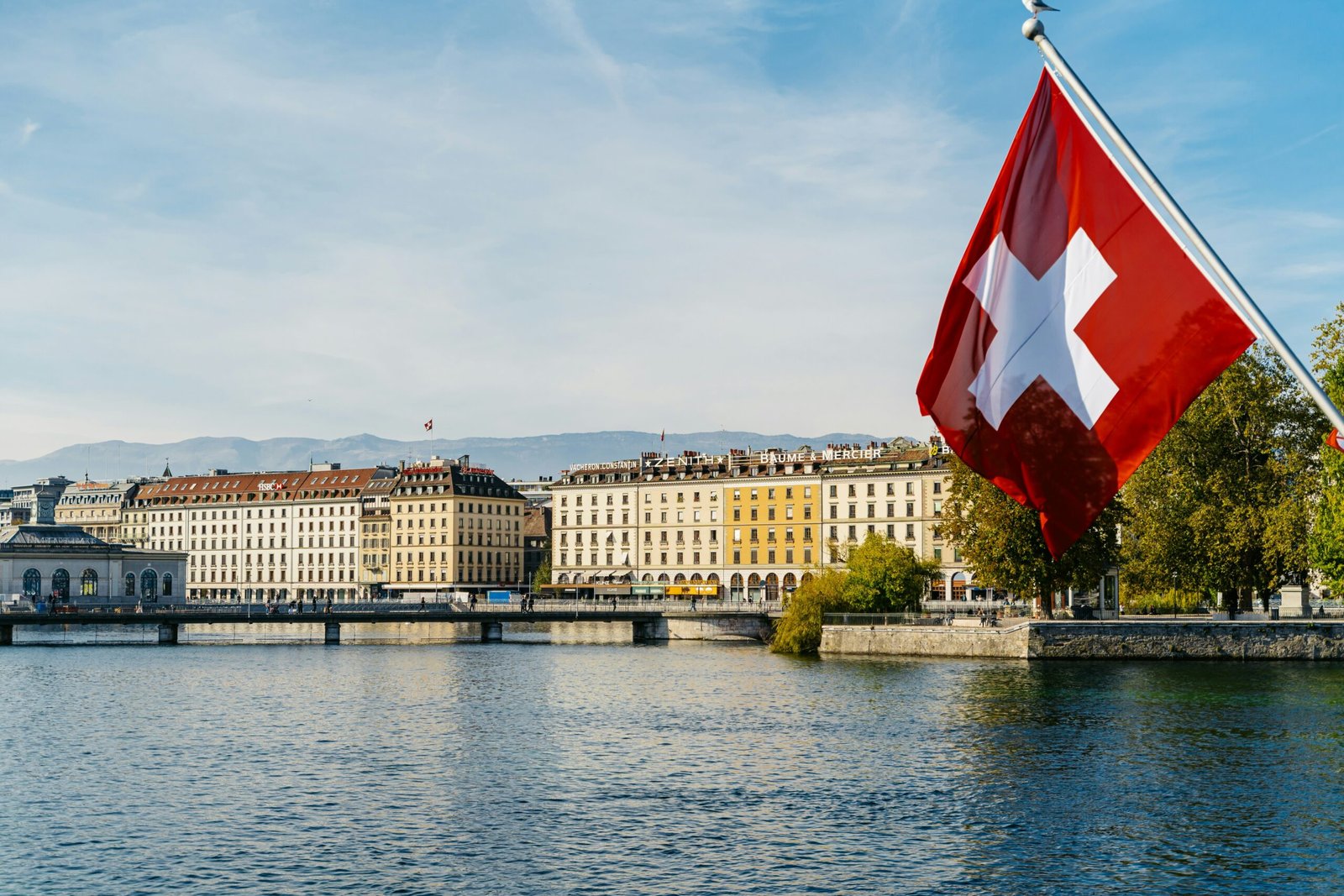 The Portuguese diaspora making an outsized impact on the Swiss business community 