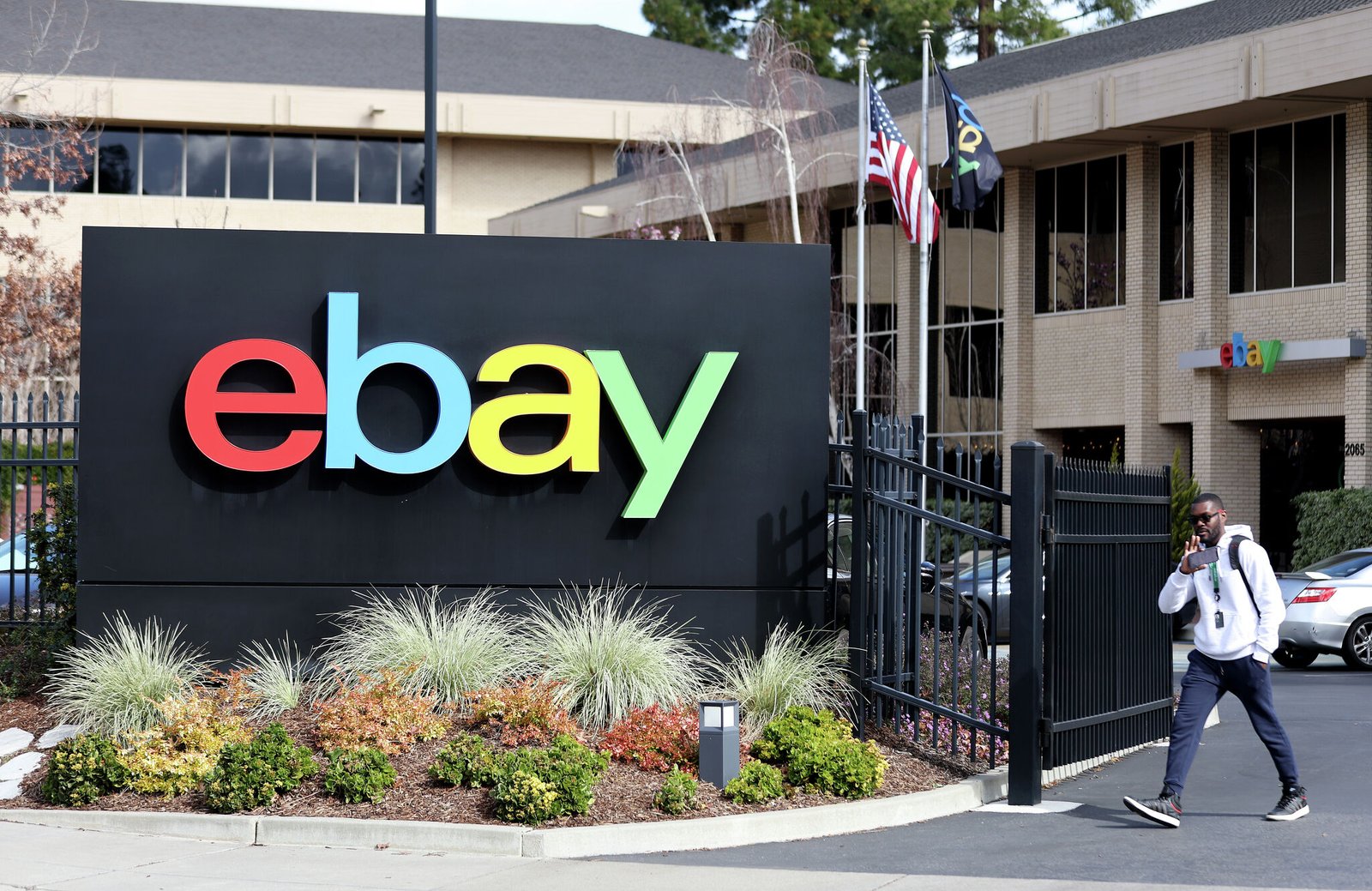 Retail giant eBay lays off 281 Bay Area workers, cuts many engineers
