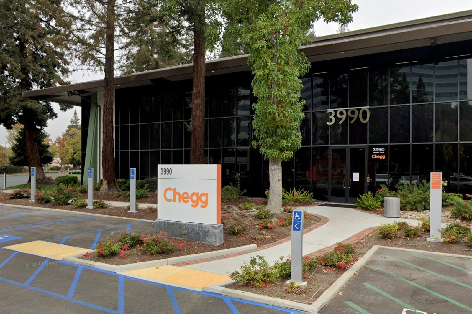 Bay Area tech company, down from $12B to $159M in value, lays off 319