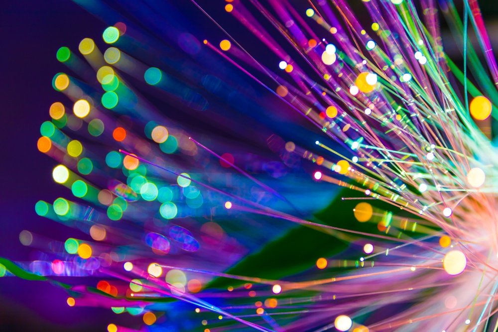 Networks face AI pressure as fibre investments ramp up, Zayo warns