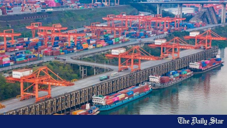 China extends trade boom as global AI tech demand surges