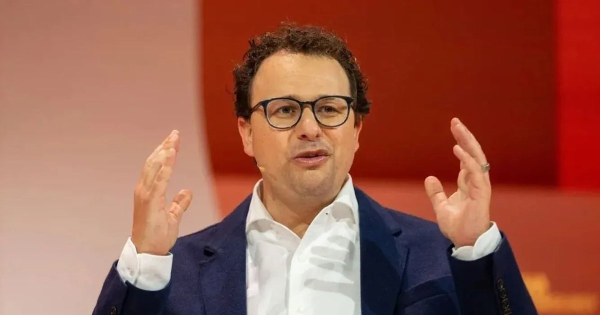 Anthropic Watermarks Claude to Meet New EU AI Act Rules