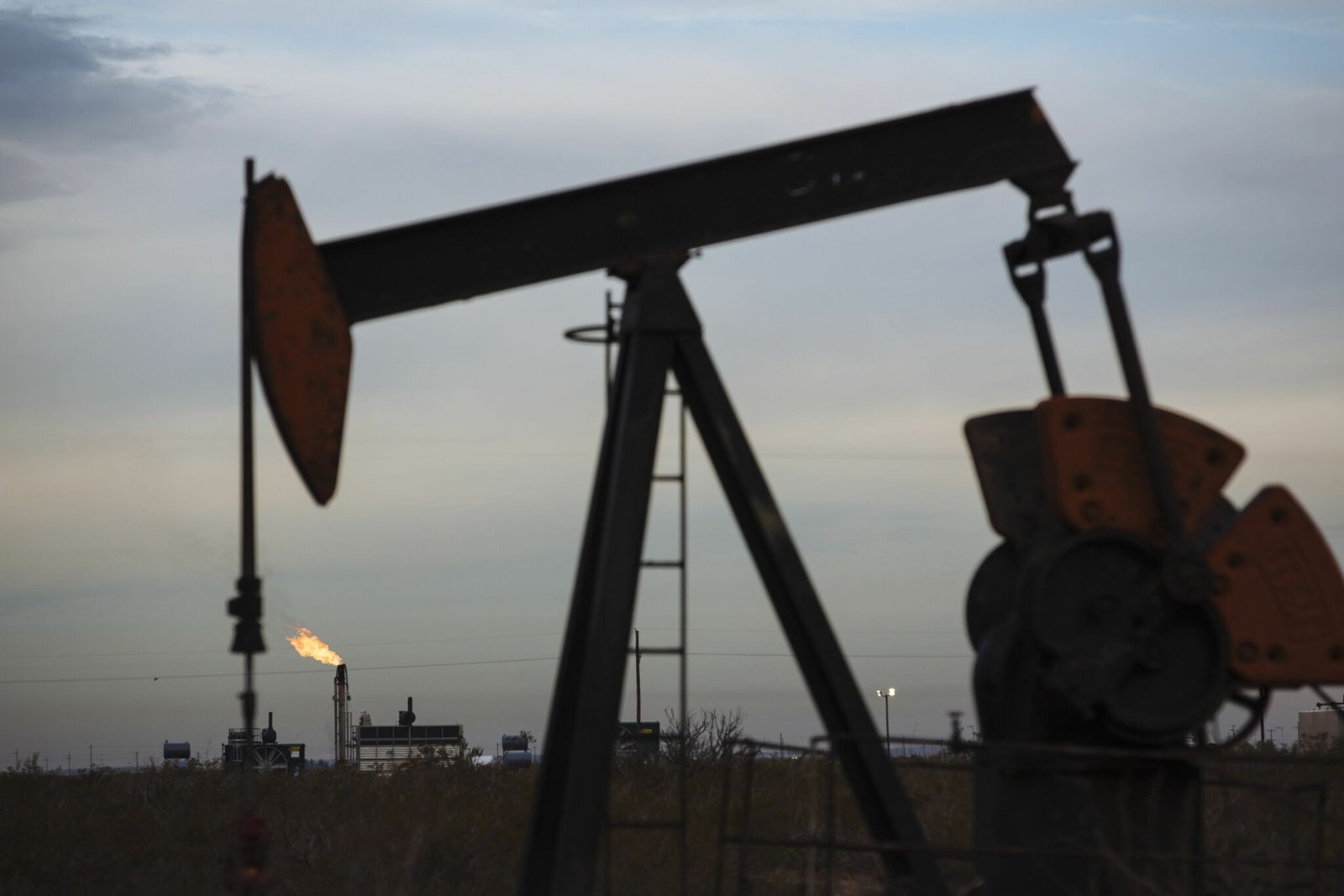 Mergers and acquisitions in top EY's list of 2024 trends in energy