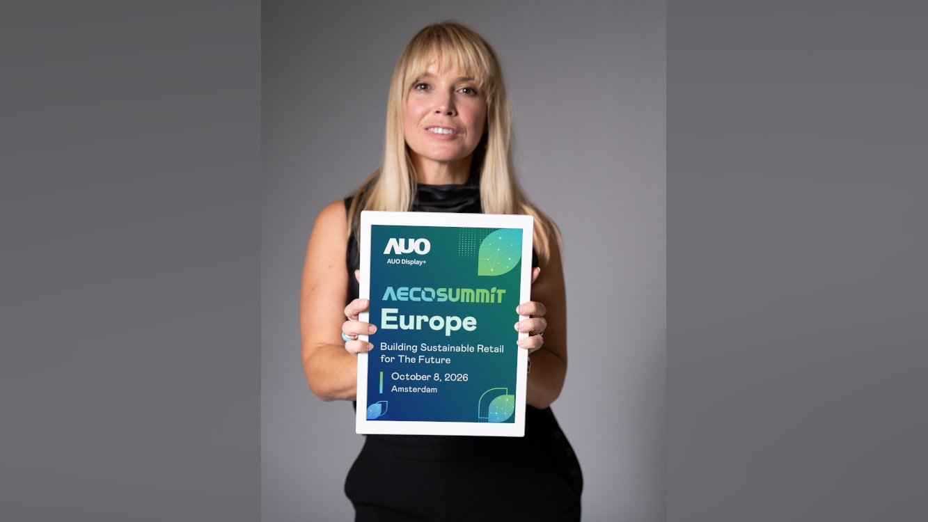 E-Paper: AUO Display Plus Takes Sovereign Signage Mainstream