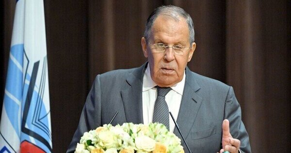 EU committing harakiri Lavrov