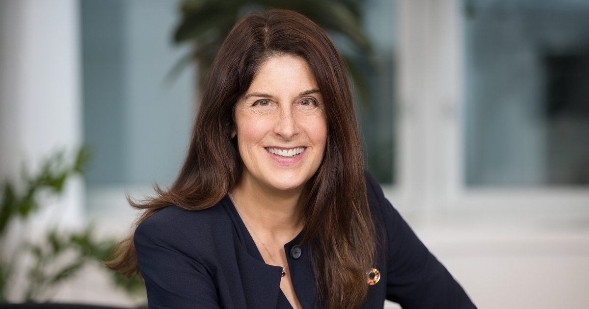How Does Ann Tracy Promote Climate Action & Oral Health?