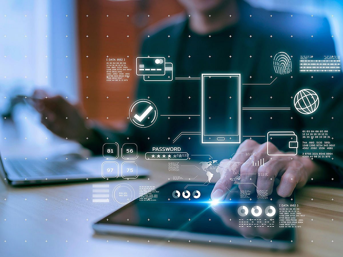 AI Voice-Cloning Scam Hits Italian Bank: Fake Executives Trick Fideuram Into €95 Million Overseas Transfers