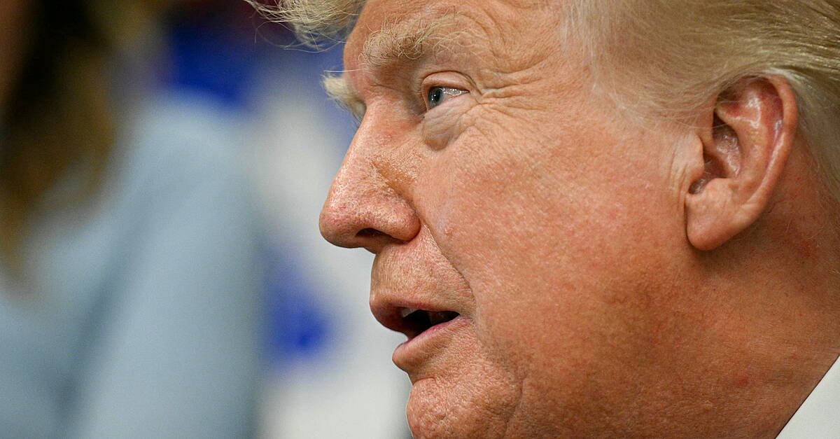 Trump announces he will ban CNN and two other media outlets from White House