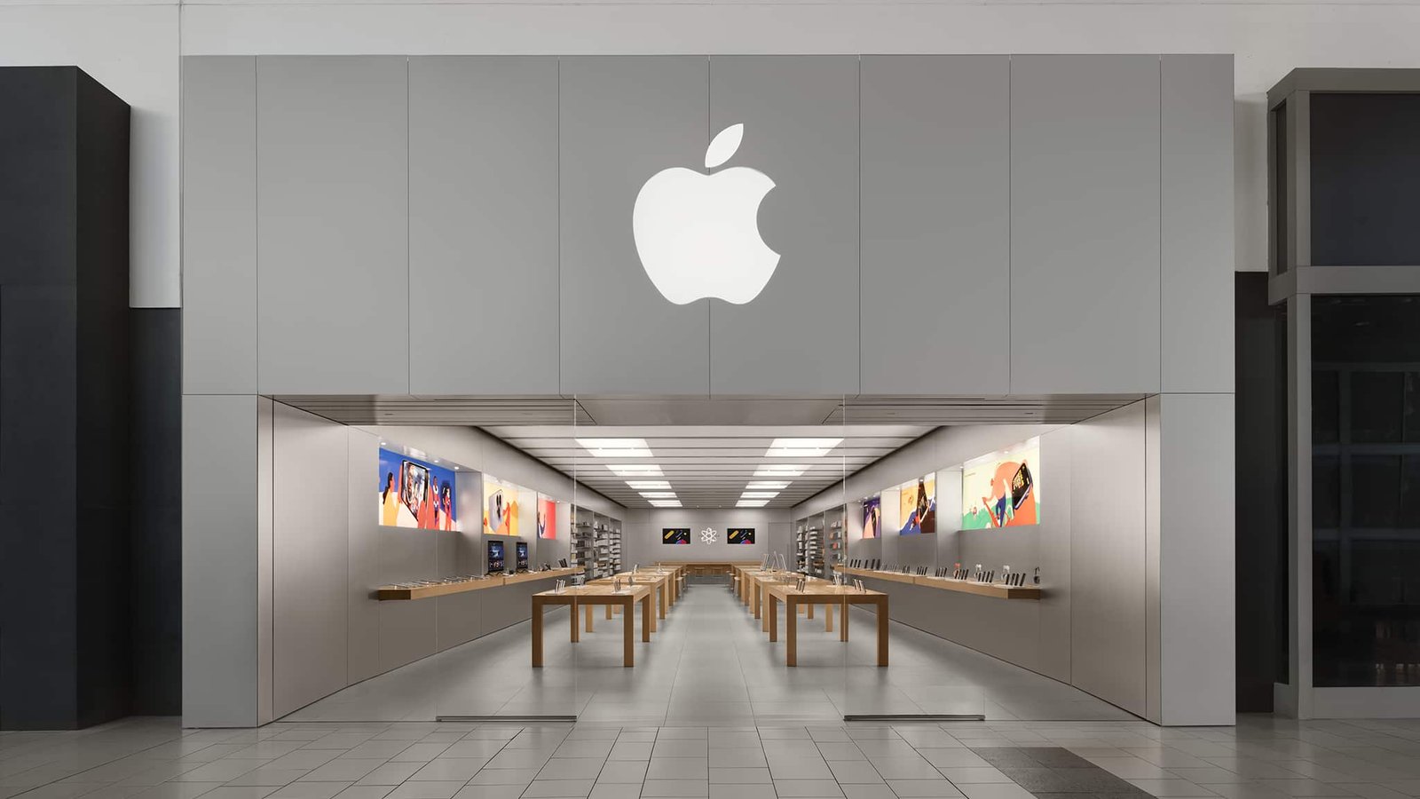 Apple Tells EU Regulators of Deal for AI Podcast Startup Huxe's Team