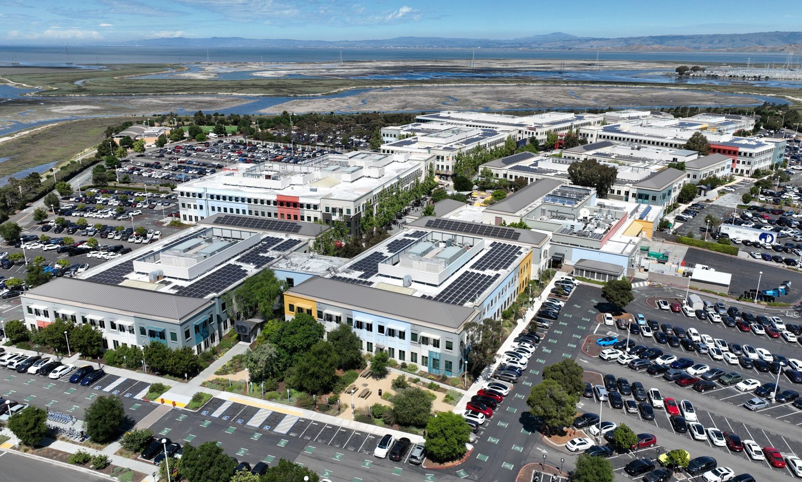 Lawsuit accuses Meta of using AI to target workers for layoffs who took medical and maternity leave – The Mercury News