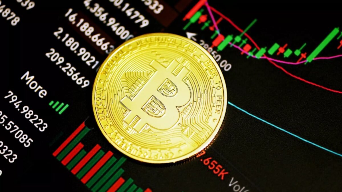 After Binance Hack, Bitcoin Falls as Low as $76,650