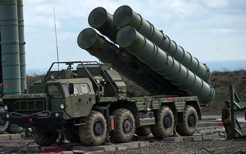 Turkey courts Europe for weapons